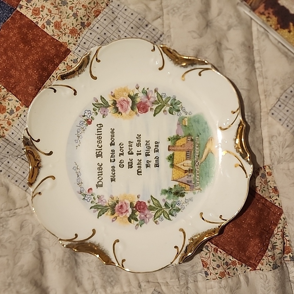 Vintage House Blessings Decorative Plate